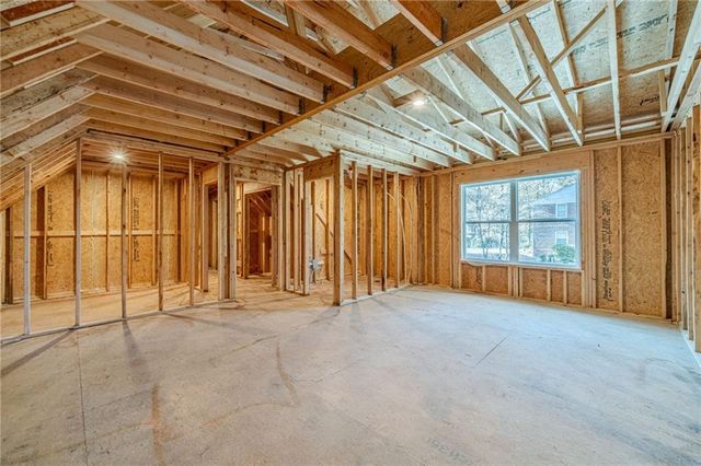 327 Pine Circle, Monroe, GA 30655