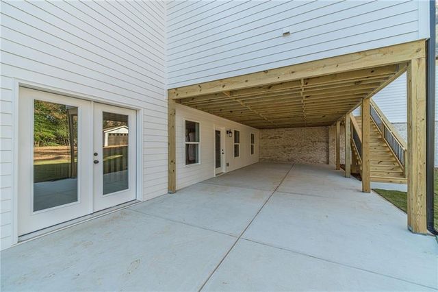 327 Pine Circle, Monroe, GA 30655