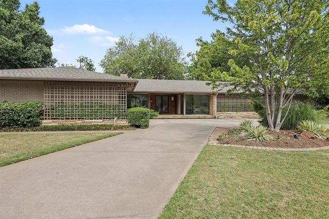 8614 N Georgia Avenue, Oklahoma City, OK 73114