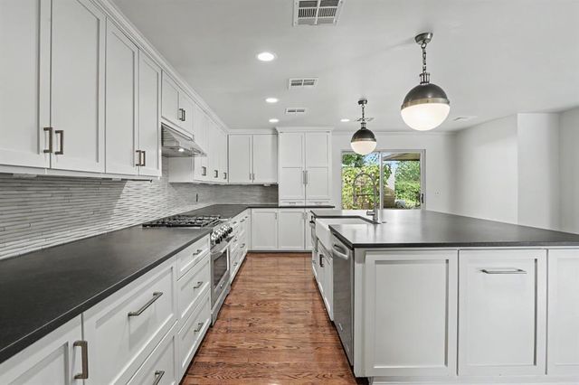8614 N Georgia Avenue, Oklahoma City, OK 73114
