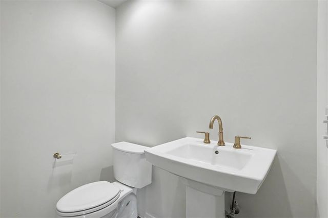 8614 N Georgia Avenue, Oklahoma City, OK 73114