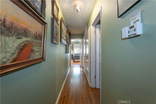 7044 Mammoth Avenue, Van Nuys, CA 91405
