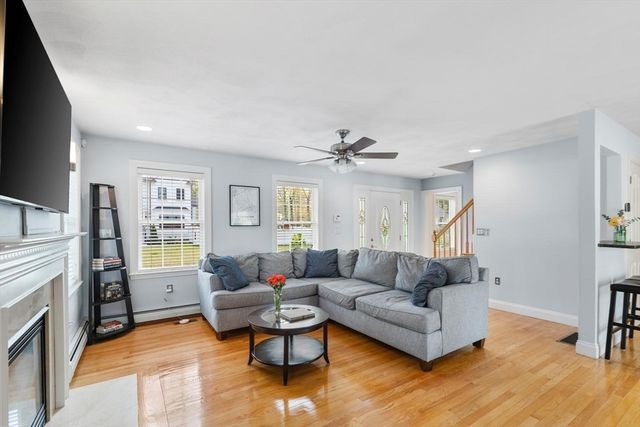 33 Houghton Rd, Wilmington, MA 01887