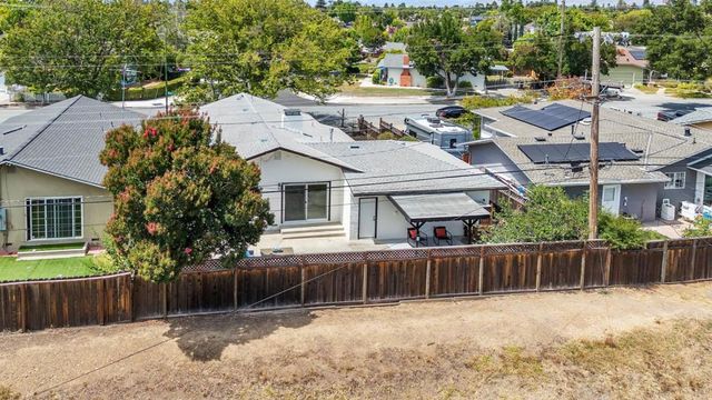 1924 Rosswood Drive, San Jose, CA 95124