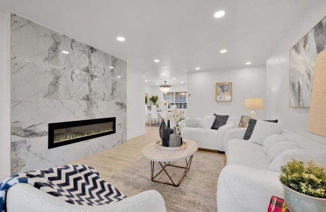 1924 Rosswood Drive, San Jose, CA 95124