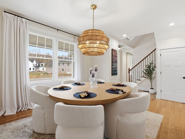 2 Winterberry Cir, Salisbury, MA 01952