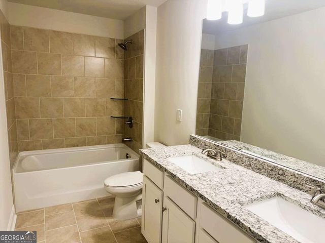 2180 Highridge Point Drive, Lithia Springs, GA 30122