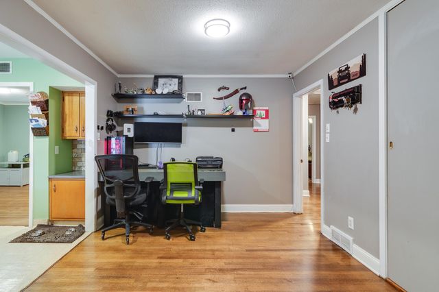 4944 MOCKINGBIRD LN, Memphis, TN 38117