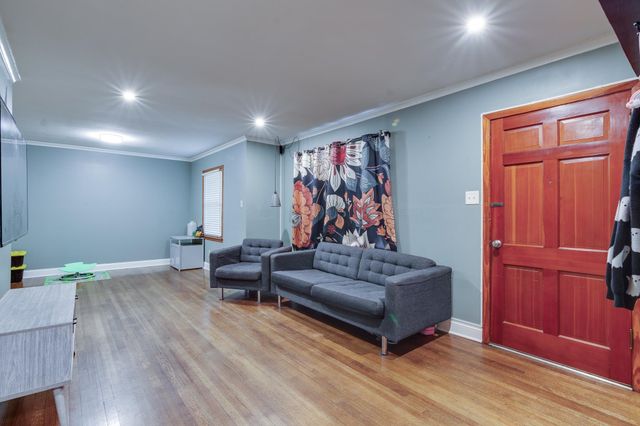 4944 MOCKINGBIRD LN, Memphis, TN 38117