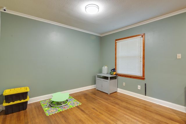 4944 MOCKINGBIRD LN, Memphis, TN 38117