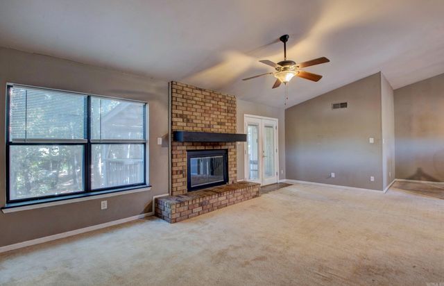 58 Vantage Drive, Maumelle, AR 72113