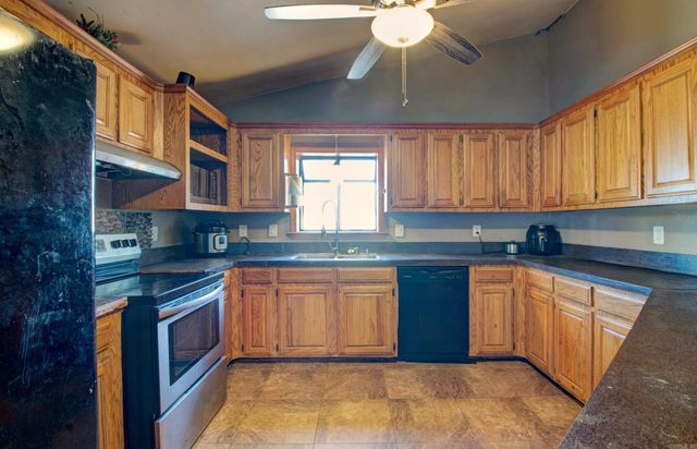 58 Vantage Drive, Maumelle, AR 72113