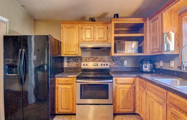 58 Vantage Drive, Maumelle, AR 72113