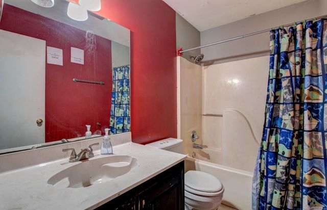 58 Vantage Drive, Maumelle, AR 72113