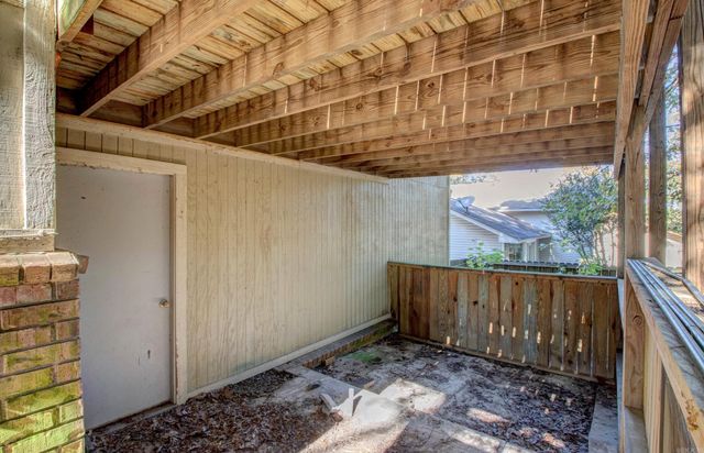 58 Vantage Drive, Maumelle, AR 72113