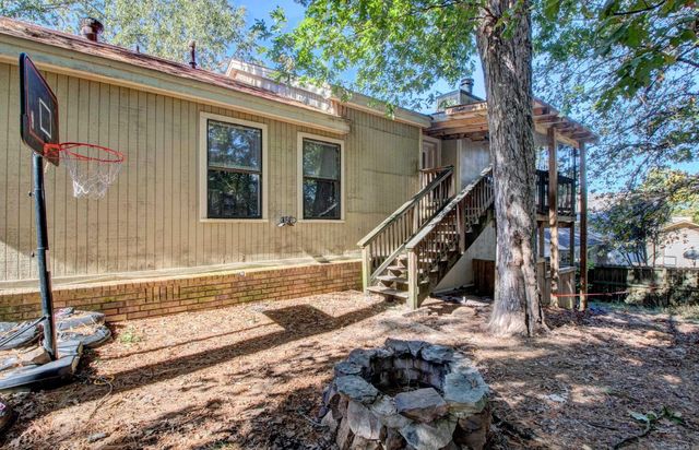 58 Vantage Drive, Maumelle, AR 72113