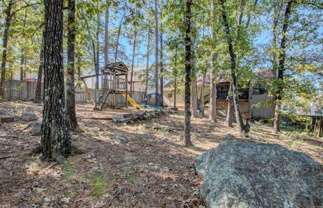 58 Vantage Drive, Maumelle, AR 72113