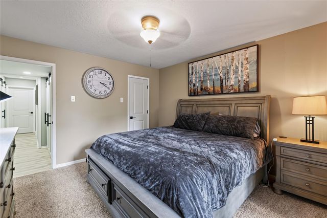 15696 Lakeway Drive, Willis, TX 77318