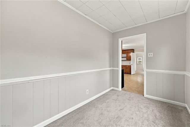 6014 Old Chestnut AVE, Newport News, VA 23605