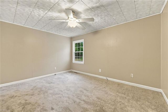 6014 Old Chestnut AVE, Newport News, VA 23605