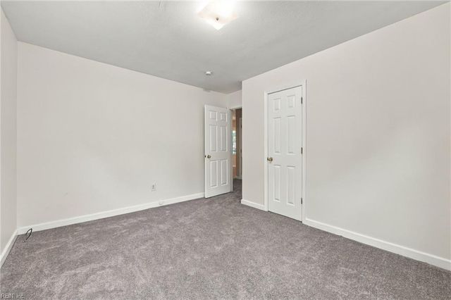 6014 Old Chestnut AVE, Newport News, VA 23605