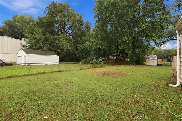 6014 Old Chestnut AVE, Newport News, VA 23605