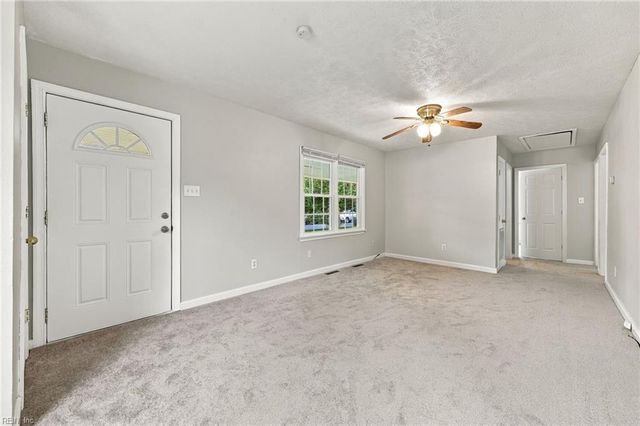 6014 Old Chestnut AVE, Newport News, VA 23605