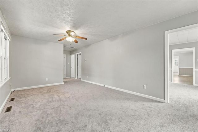 6014 Old Chestnut AVE, Newport News, VA 23605
