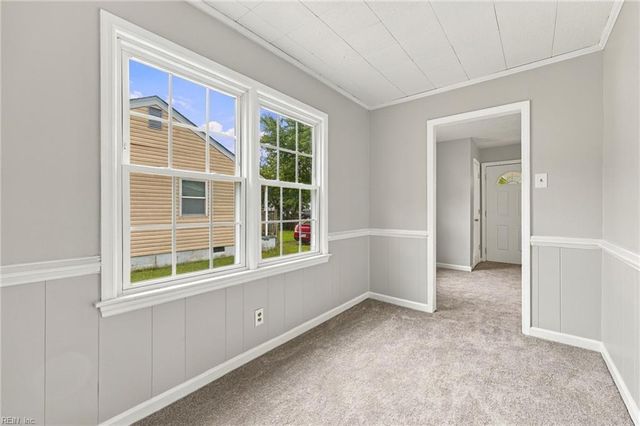 6014 Old Chestnut AVE, Newport News, VA 23605