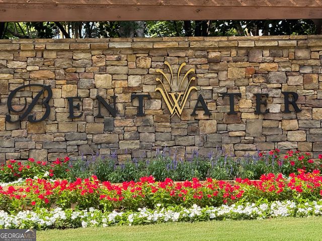 108 Vine Creek Place, Acworth, GA 30101