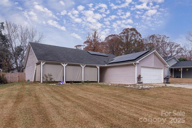 4715 Cricklewood Lane, Charlotte, NC 28212