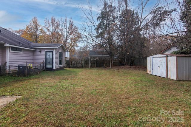 4715 Cricklewood Lane, Charlotte, NC 28212