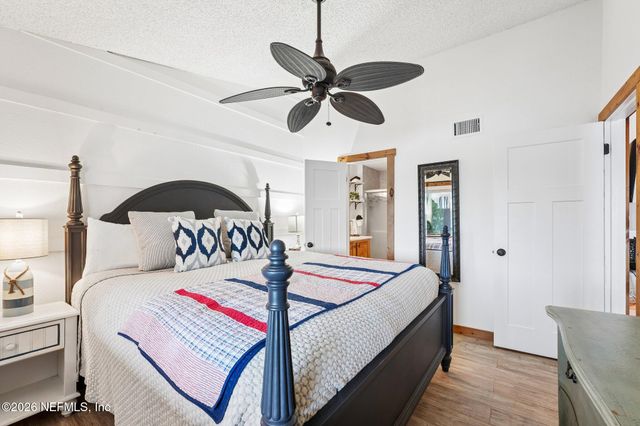 99 BROAD RIVER Place 1306, Welaka, FL 32193