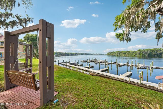 99 BROAD RIVER Place 1306, Welaka, FL 32193