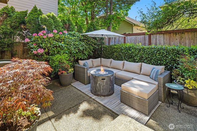 3517 211th Pl SE, Sammamish, WA 98075