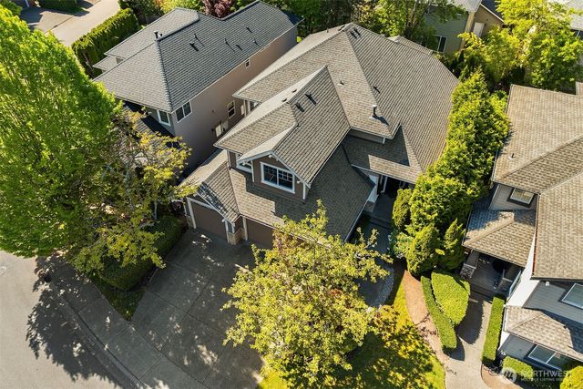 3517 211th Pl SE, Sammamish, WA 98075