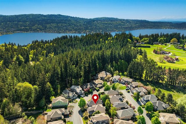 3517 211th Pl SE, Sammamish, WA 98075