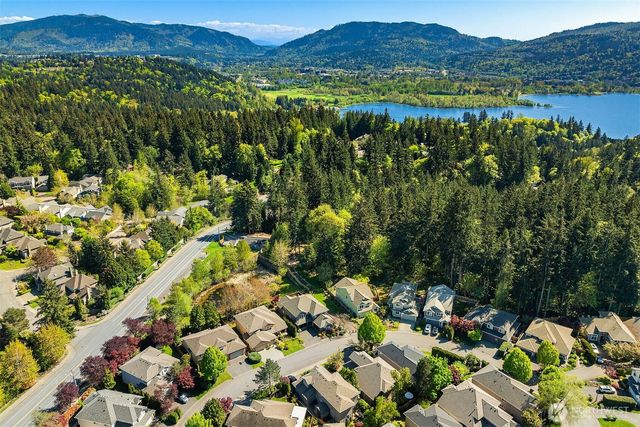 3517 211th Pl SE, Sammamish, WA 98075