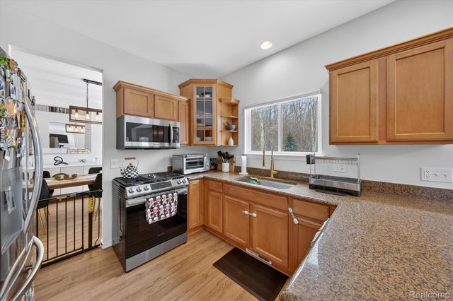 17361 Spartan Drive, Brownstown Charter Township, MI 48174