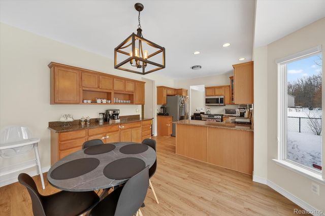 17361 Spartan Drive, Brownstown Charter Township, MI 48174