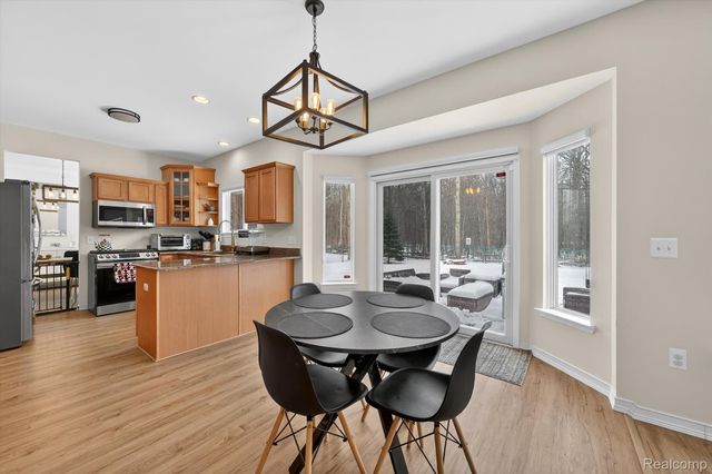 17361 Spartan Drive, Brownstown Charter Township, MI 48174