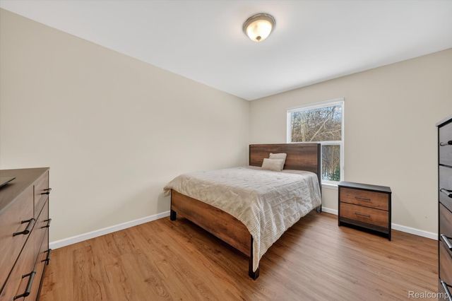 17361 Spartan Drive, Brownstown Charter Township, MI 48174