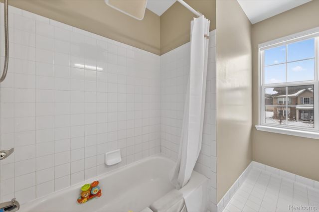 17361 Spartan Drive, Brownstown Charter Township, MI 48174