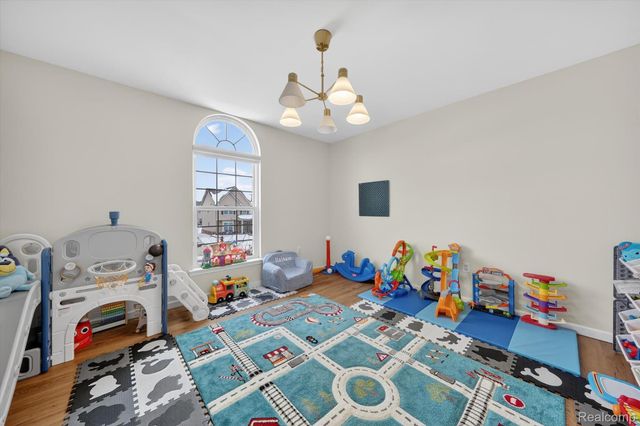 17361 Spartan Drive, Brownstown Charter Township, MI 48174