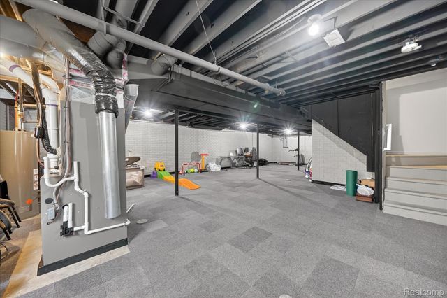 17361 Spartan Drive, Brownstown Charter Township, MI 48174