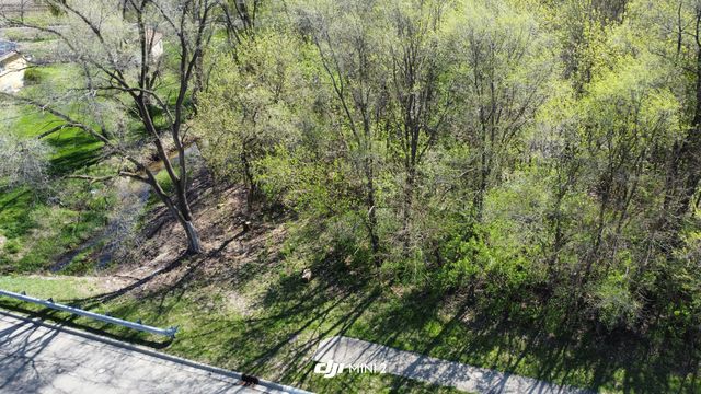 1716-1728-1740 Oak Drive, Mchenry, IL 60050