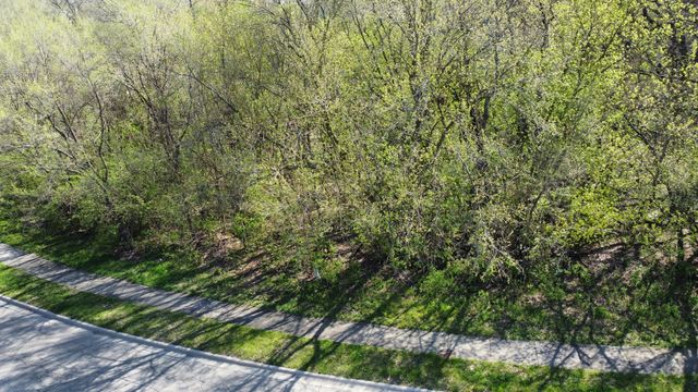 1716-1728-1740 Oak Drive, Mchenry, IL 60050