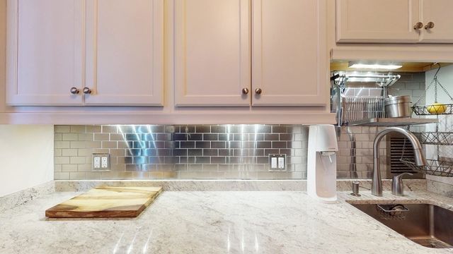 85 E India Row 19H, Boston, MA 02110