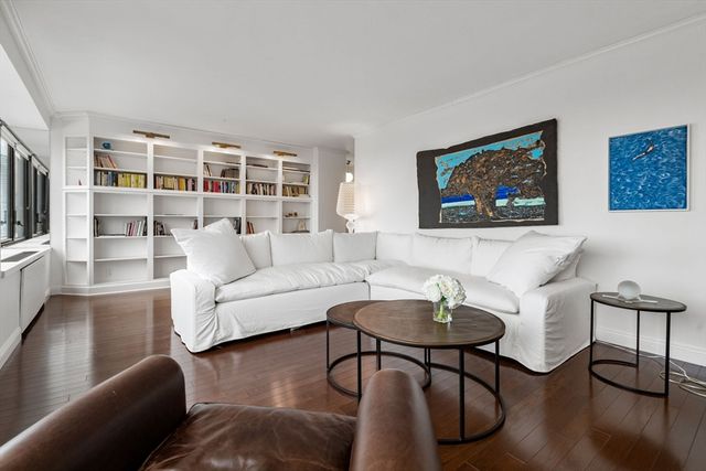 85 E India Row 19H, Boston, MA 02110