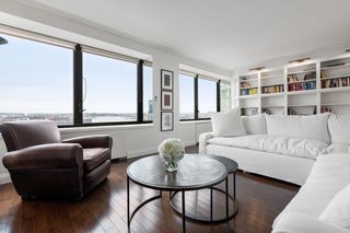 85 E India Row 19H, Boston, MA 02110